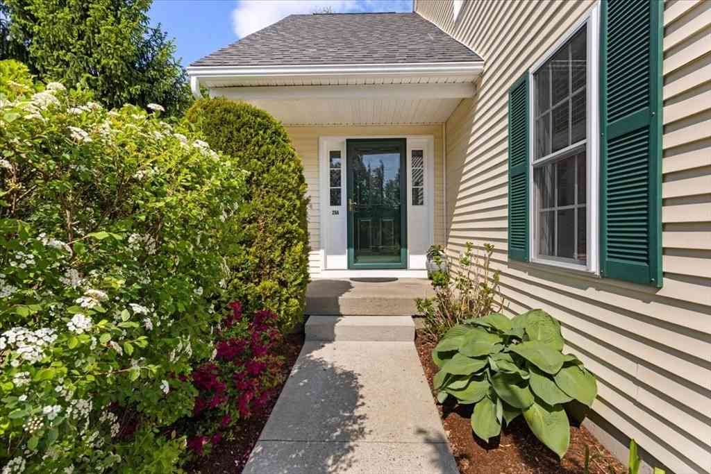 Condo For Sale - 29 Coldspring Drive #A<br/> Sutton, MA 01590