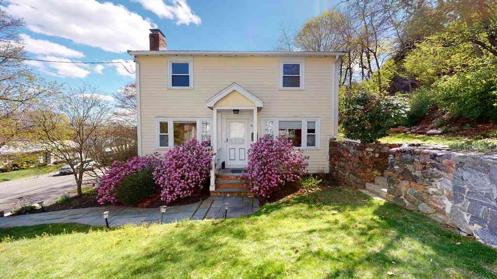 Homes For Rent - 48 Crosby St<br/> Arlington, MA 02474