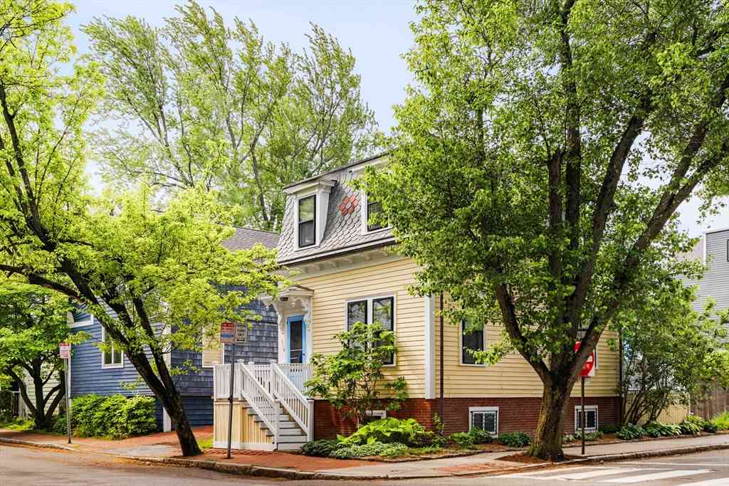 Homes For Sale - 514 Franklin Street<br/> Middlesex County, Cambridge, MA 02139