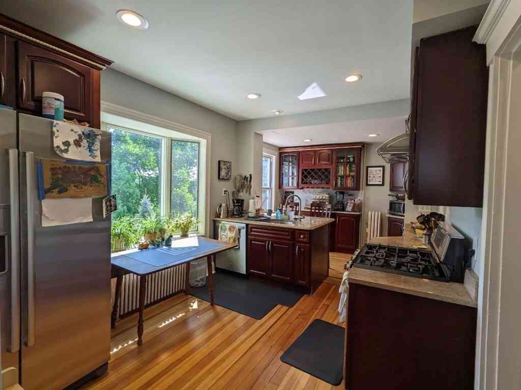 Homes For Rent - 51 Algonquin #1<br/> Newton, MA 02467