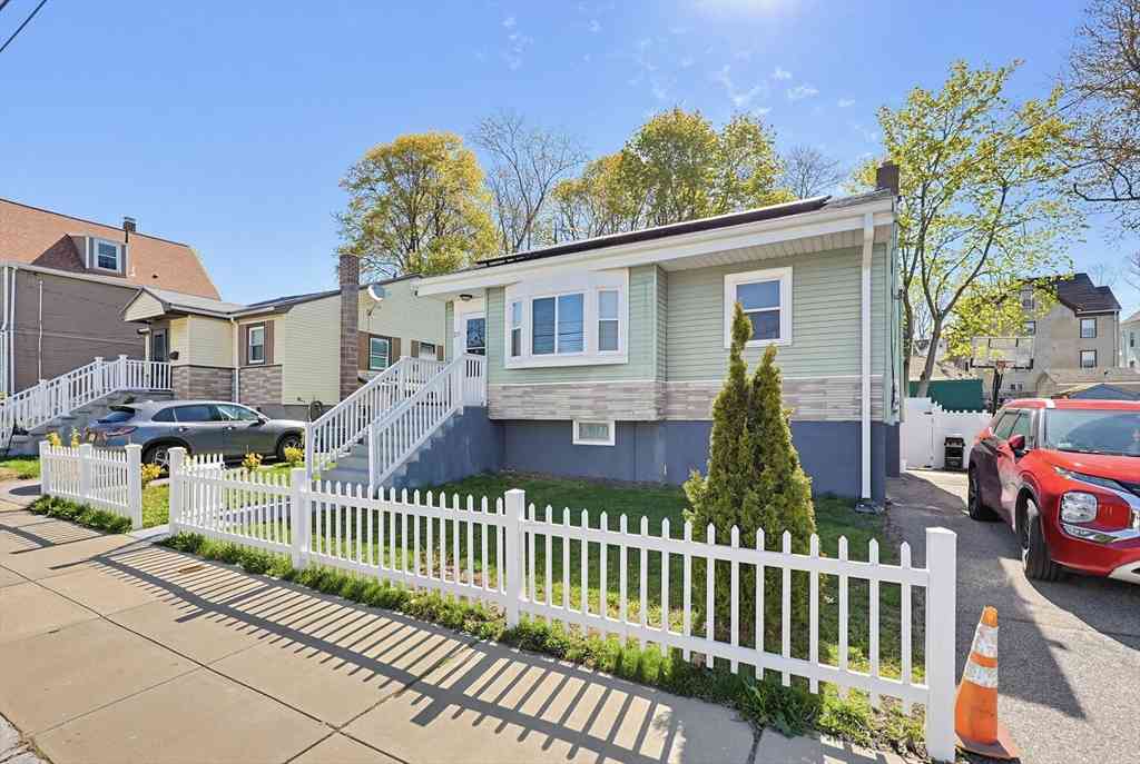 Homes For Sale - 27 Banfield Ave<br/> Boston, MA 02126