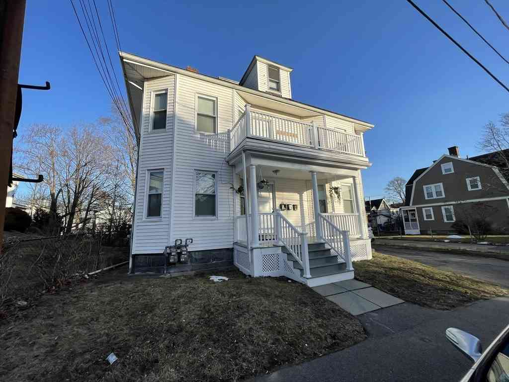 Apartment For Rent - 7 Fayette #3<br/> Taunton, MA 02780