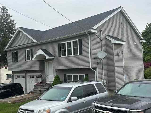 Homes For Sale - 34 Carpenter Ave<br/> Worcester, MA 01605