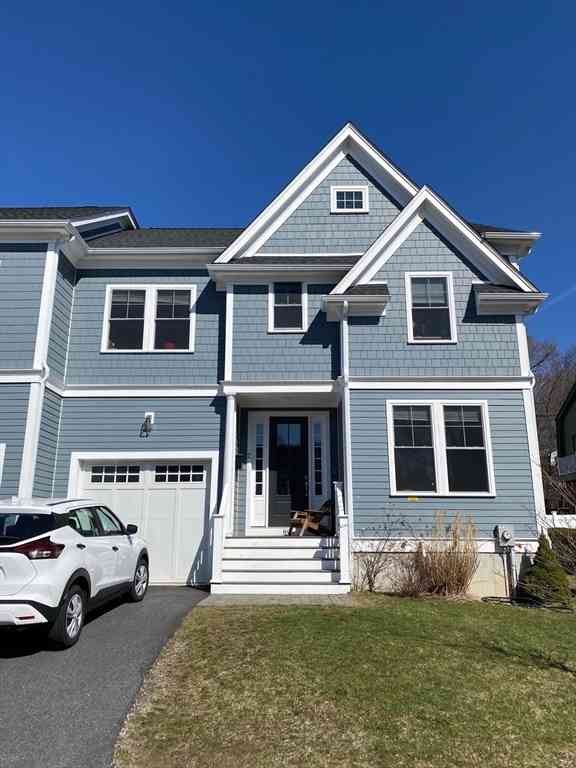 Homes For Rent - 896 Chestnut St #896<br/> Newton, MA 02468