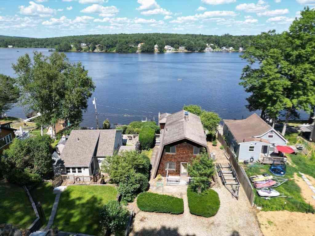 Homes For Sale - 21-22 Beach Drive<br/> West Brookfield, MA 01585