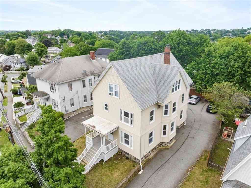 Homes For Rent - 11 Fernwood Ave<br/> Lynn, MA 01904