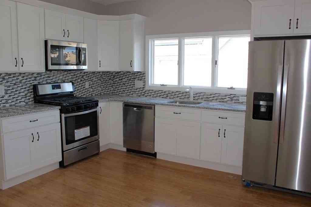 Apartment For Rent - 207- 209 Vine St #2<br/> Everett, MA 02149
