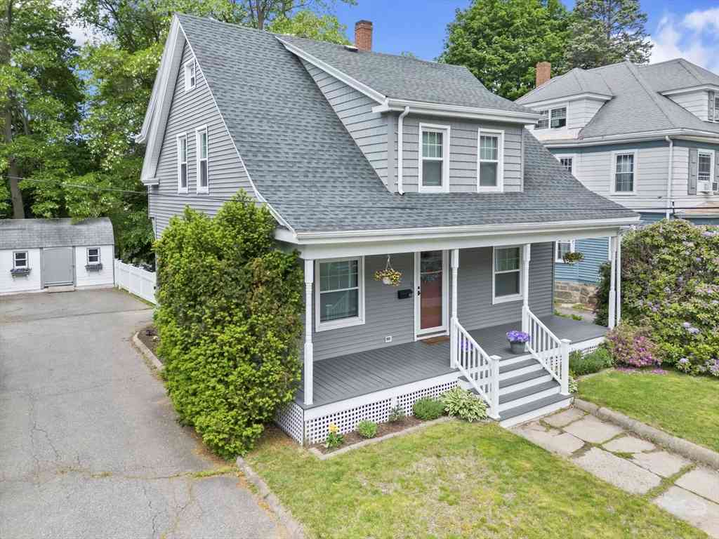 Homes For Sale - 19 Broadway<br/> Lynn, MA 01904