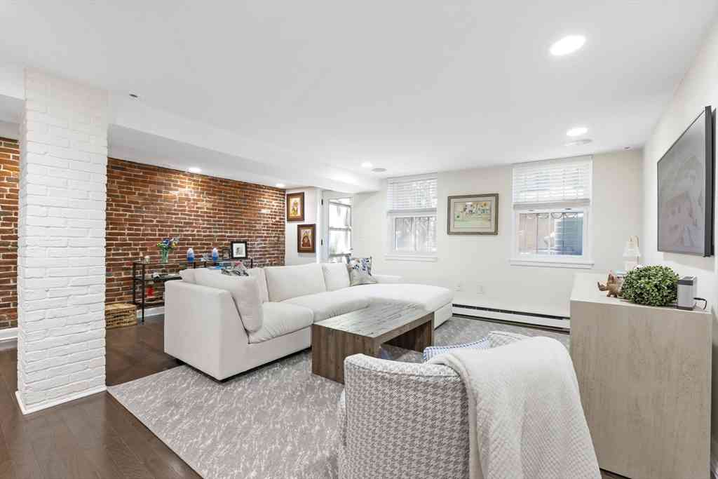 Condo For Sale - 193 West Canton Street #1<br/> Boston, MA 02116