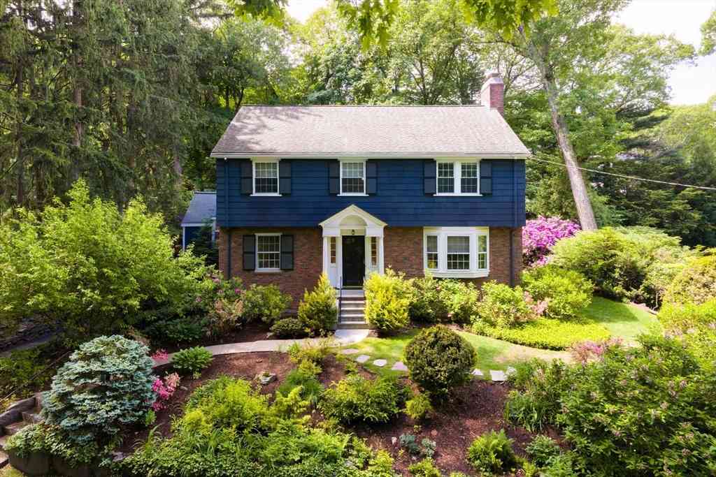 Homes For Sale - 81 Intervale Road<br/> Newton, MA 02459