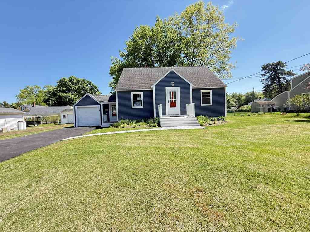 Homes For Sale - 20 Doris Avenue<br/> Portsmouth, NH 03801