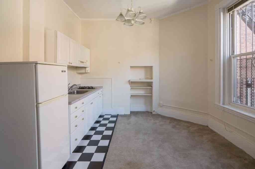 Apartment For Rent - 301 Newbury #5<br/> Boston, MA 02115