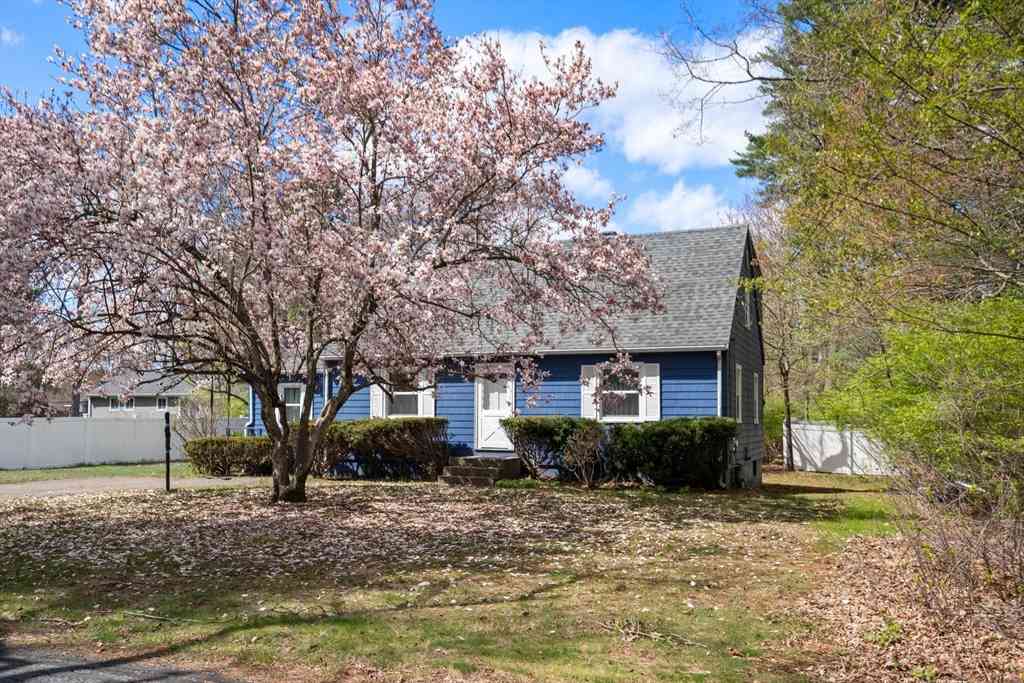 Homes For Sale - 64 Pinewood Ave<br/> Sudbury, MA 01776