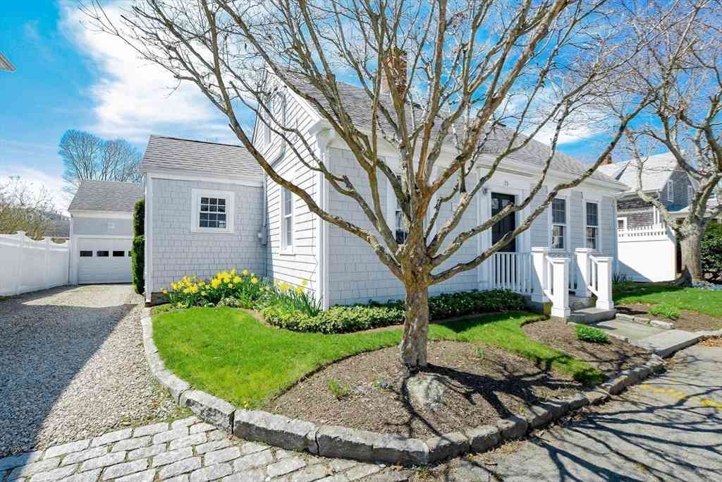 Homes For Sale - 35 Main Street<br/> Plymouth County, Mattapoisett, MA 02739