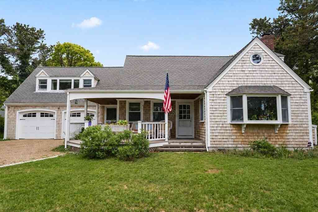 Homes For Sale - 177 West Tisbury Road<br/> Dukes County, Edgartown, MA 02539