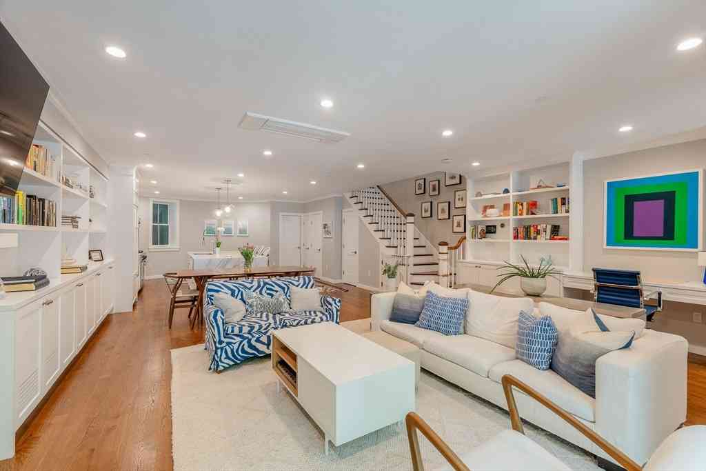 Condo For Sale - 48 Union Park #1<br/> Boston, MA 02118
