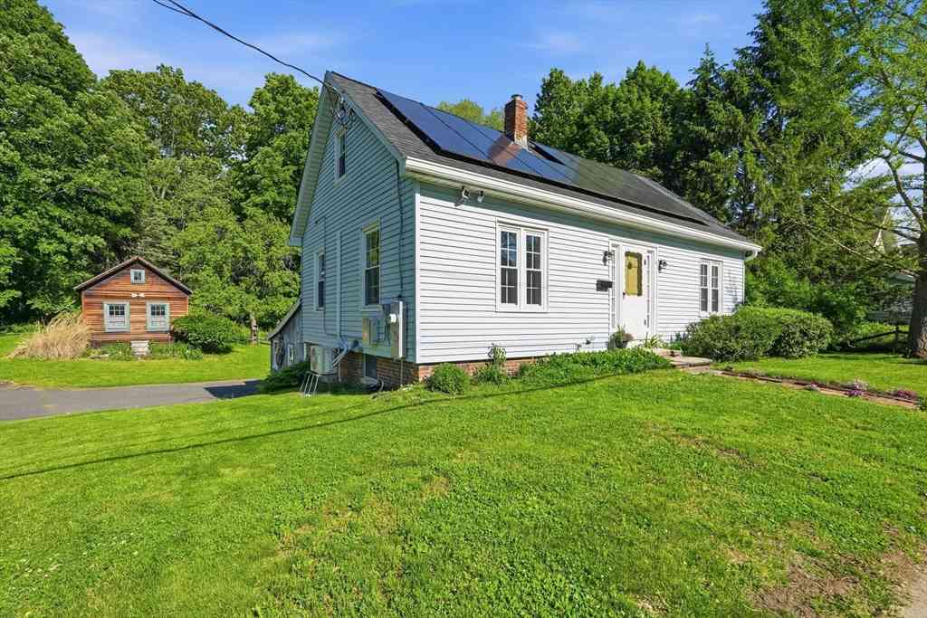 Homes For Sale - 283 Chapman Street<br/> Franklin County, Greenfield, MA 01301