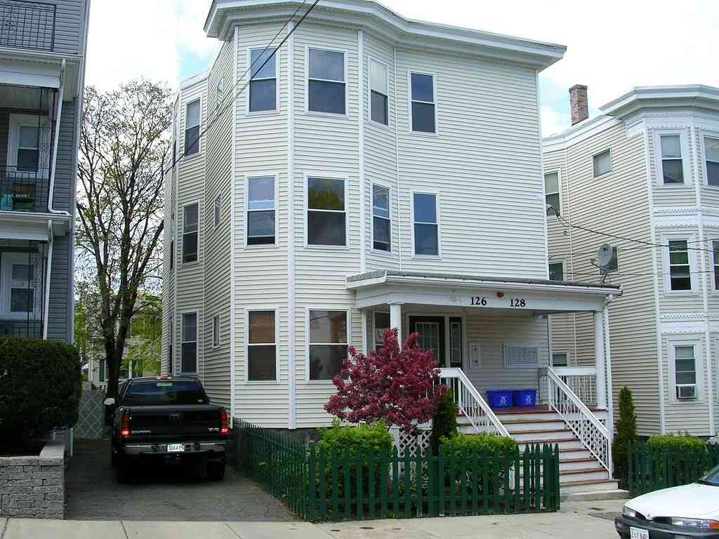 Apartment For Rent - 126-128 Vernal Street #3<br/> Everett, MA 02149