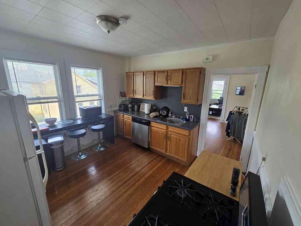 Apartment For Rent - 60 Dustin St #2<br/> Boston, MA 02135