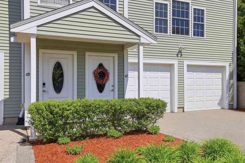 Condo For Sale - 67 Terry Lane #67<br/> Plainville, MA 02764