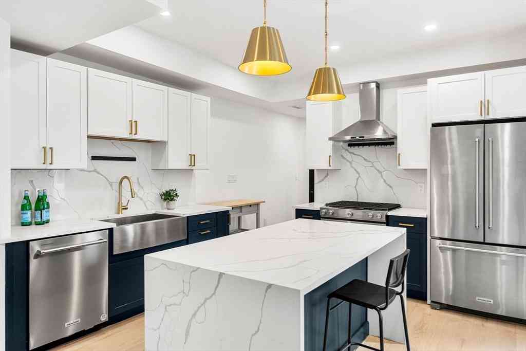 Condo For Sale - 326 Main Street #6<br/> Middlesex County, Medford, MA 02155