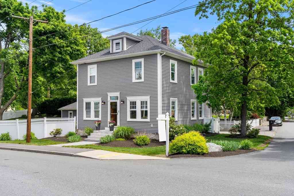 Homes For Sale - 77 Corbett St<br/> Andover, MA 01810