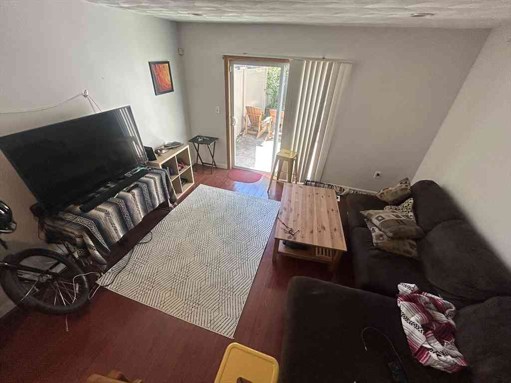 Homes For Rent - 62 Marshall #B<br/> Somerville, MA 02145