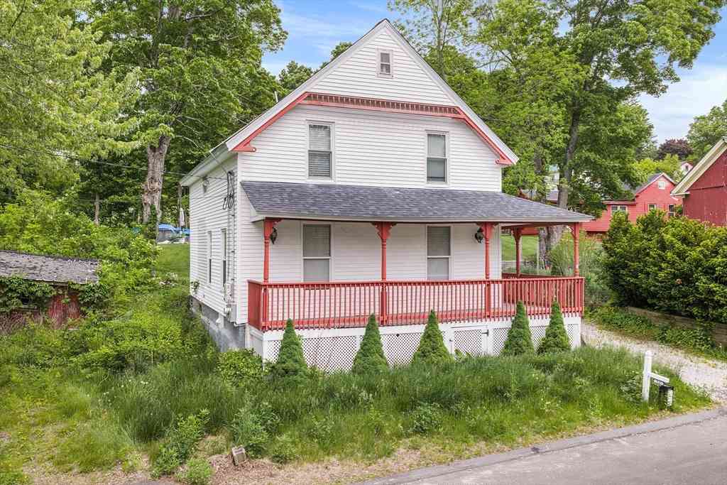 Homes For Sale - 12 Green St<br/> Brookfield, MA 01506