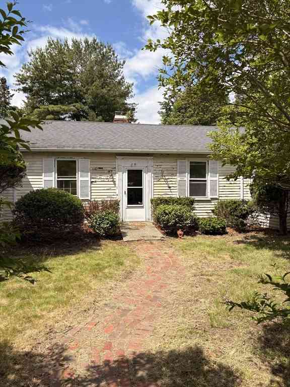 Homes For Sale - 1 Prides Park Ave<br/> Beverly, MA 01915