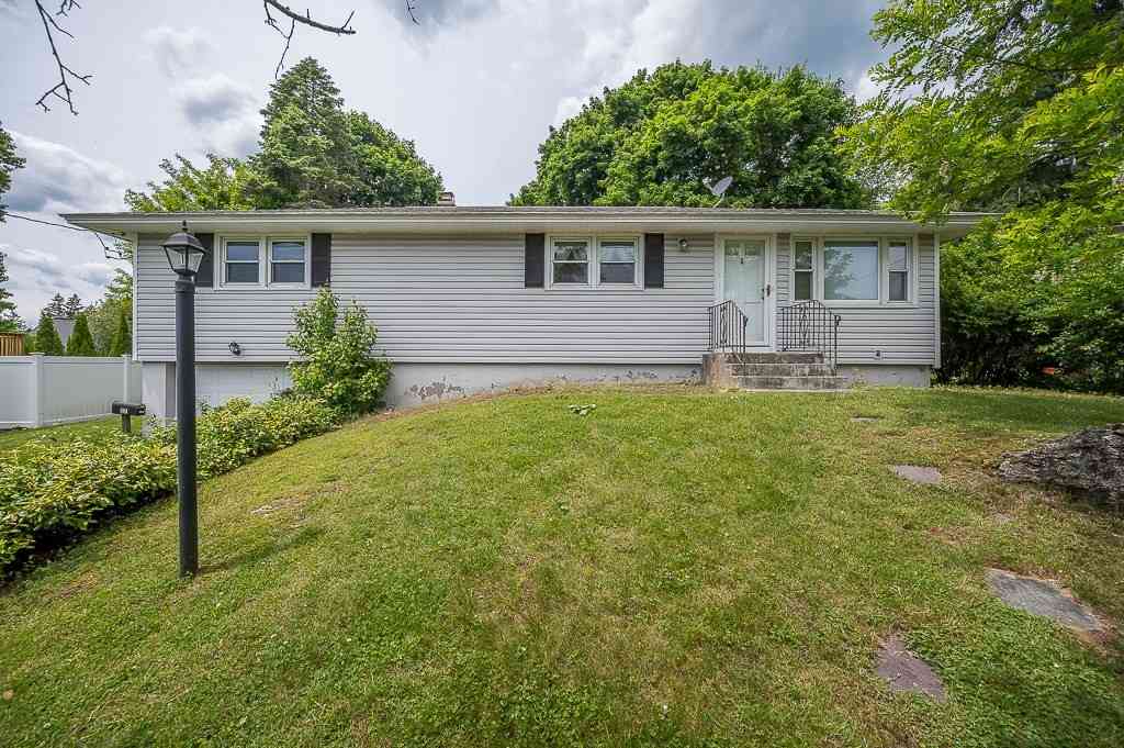 Homes For Sale - 27 Chevy Chase Rd<br/> Worcester, MA 01606