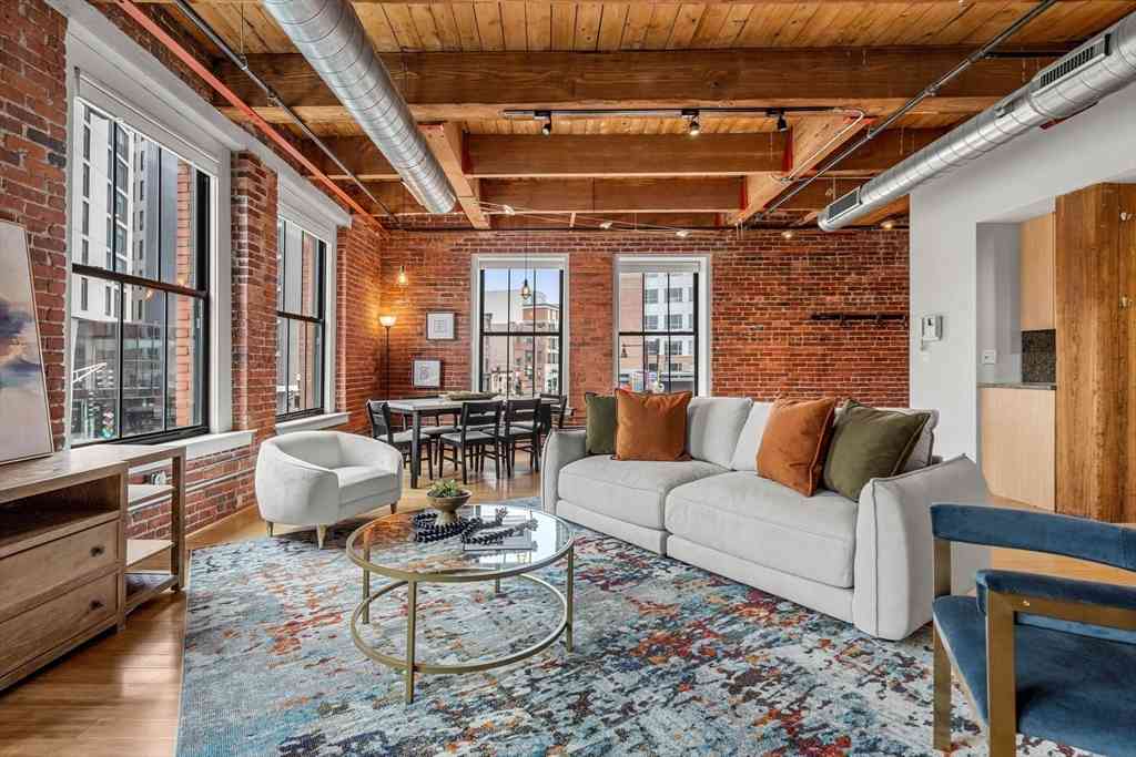 Condo For Sale - 9 W Broadway #301<br/> Boston, MA 02127