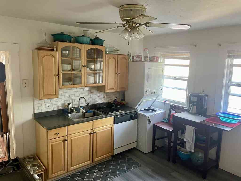 Apartment For Rent - 33 Billings #2<br/> Medford, MA 02155