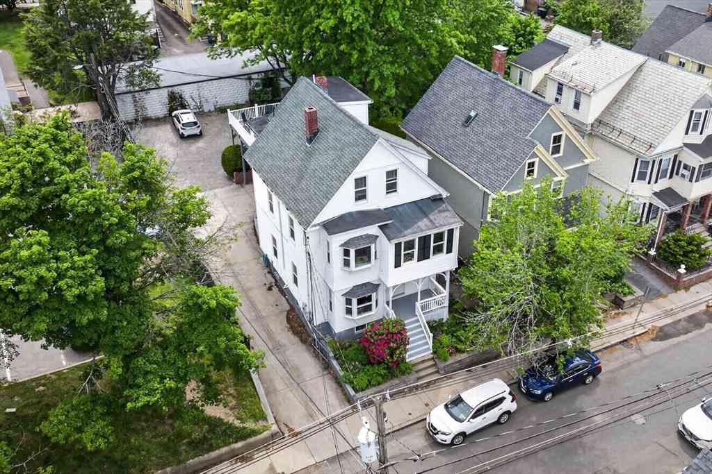 Condo For Sale - 62 Hudson St #2<br/> Somerville, MA 02143