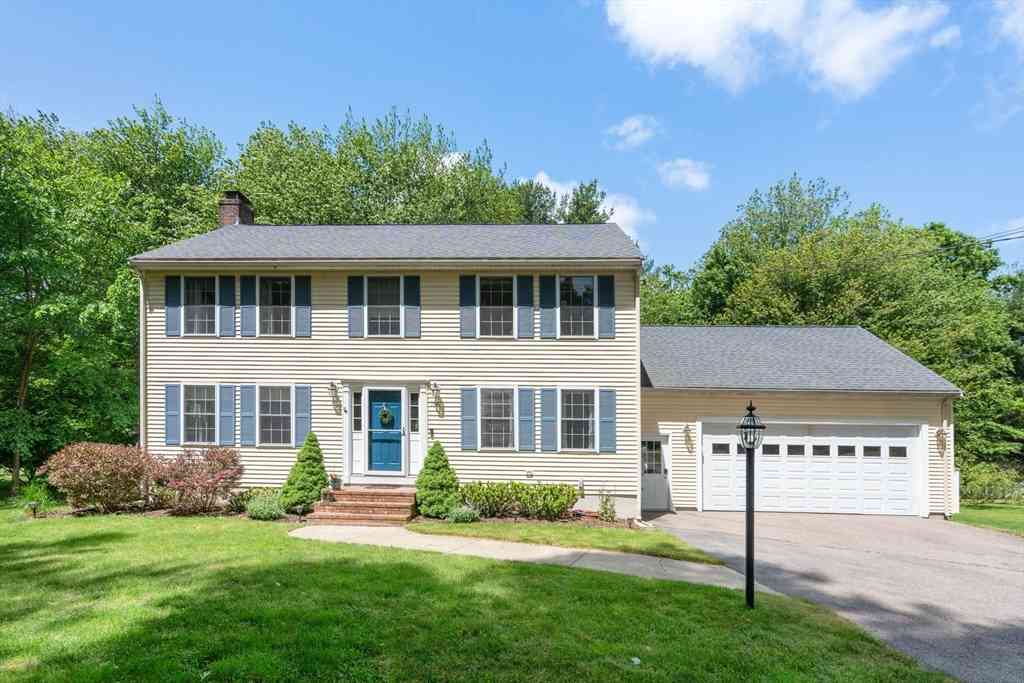 Homes For Sale - 1521 Washington Street<br/> Walpole, MA 02081