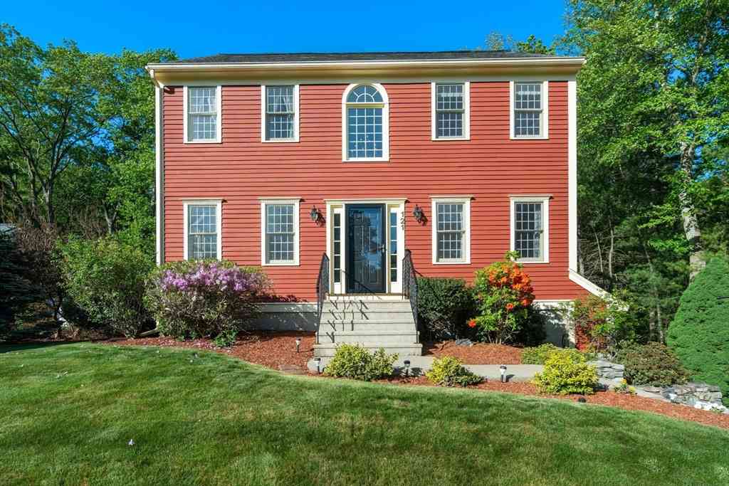 Homes For Sale - 121 Matheson Drive<br/> Marlborough, MA 01572