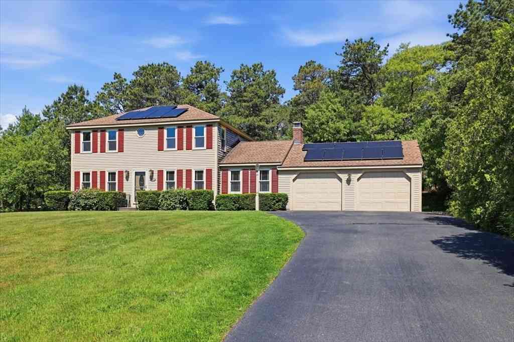Homes For Sale - 36 Kirk Cir<br/> Plymouth, MA 02360