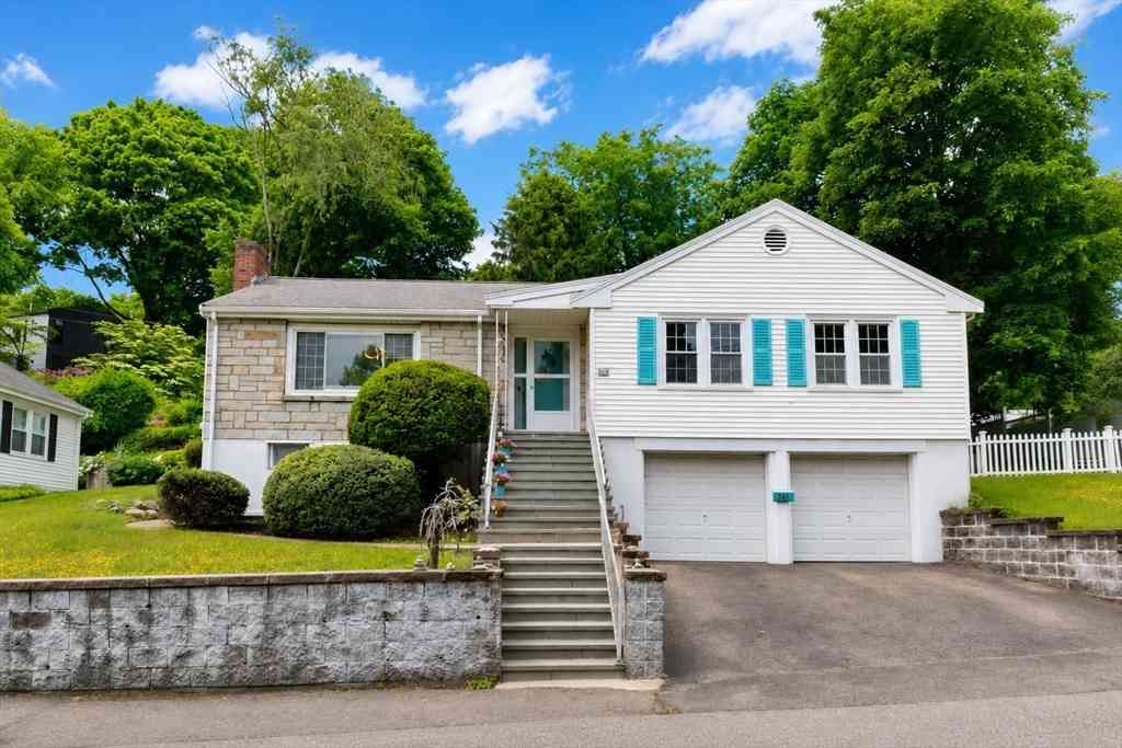 Homes For Sale - 343 School St<br/> Belmont, MA 02478