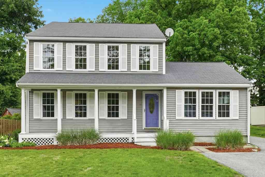 Homes For Sale - 66 Perry Henderson Drive<br/> Framingham, MA 01701