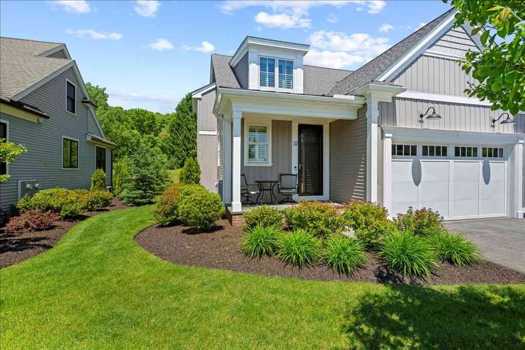 Condo For Sale - 32 Hawk Ln #48<br/> Framingham, MA 01701