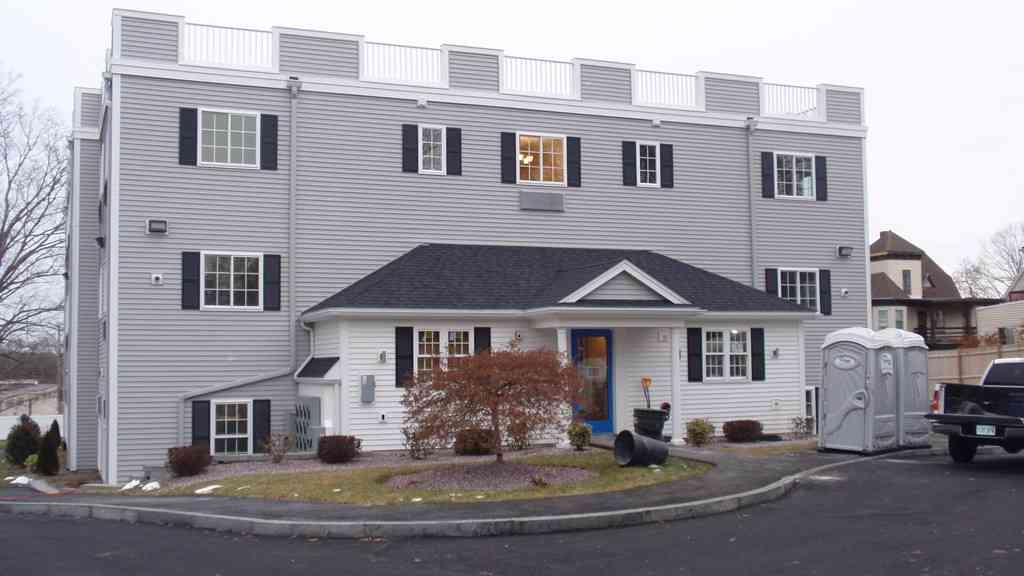 Apartment For Rent - 20 West Rosseter St #16<br/> Brockton, MA 02301