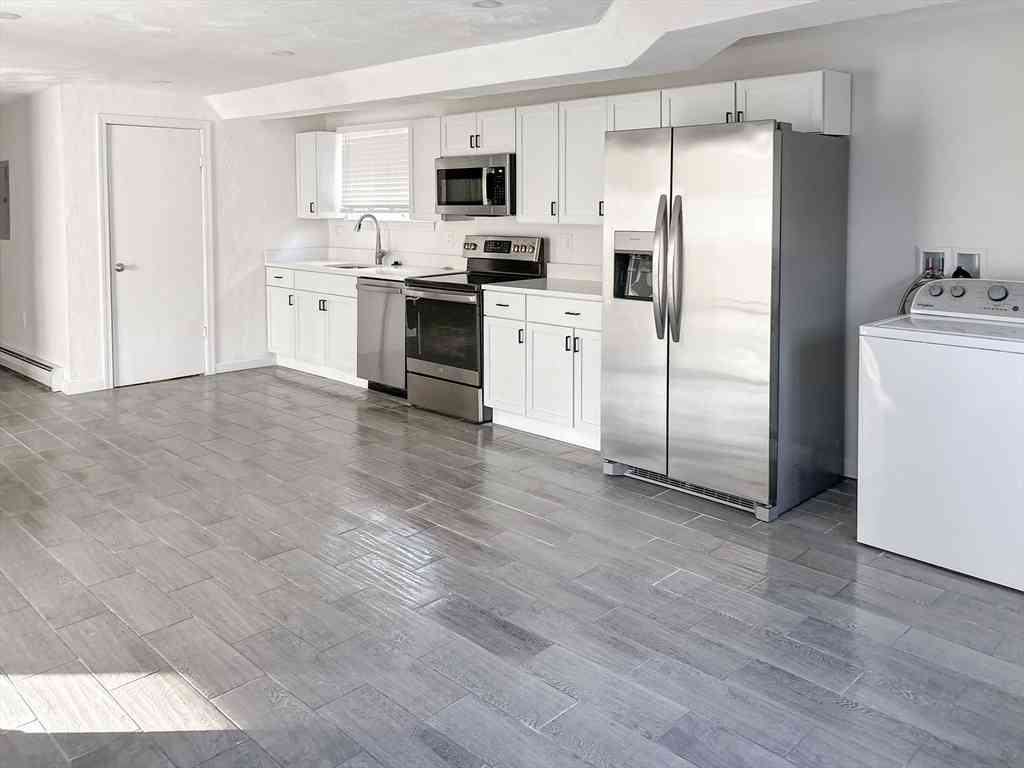 Apartment For Rent - 35 Hichborn St #1<br/> Revere, MA 02151