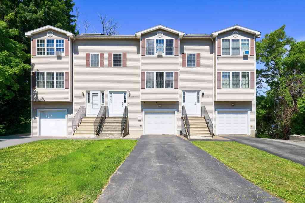 Homes For Sale - 22-B Bancroft St<br/> Worcester, MA 01610