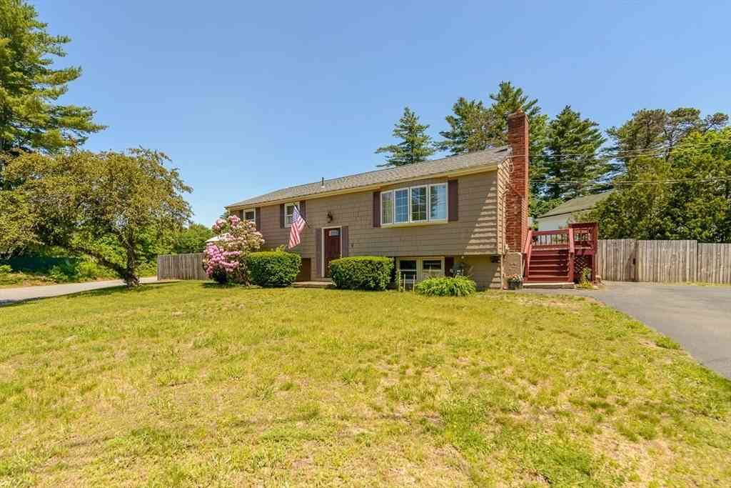 Homes For Sale - 9 Oakland Rd<br/> Middlesex County, Pepperell, MA 01463