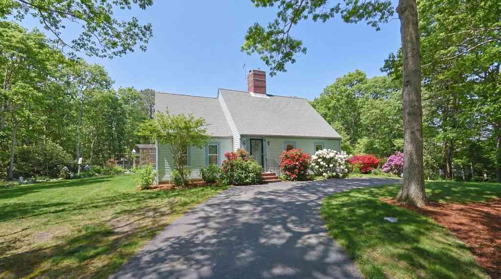 Homes For Sale - 12 Madison Dr<br/> Barnstable County, Sandwich, MA 02537