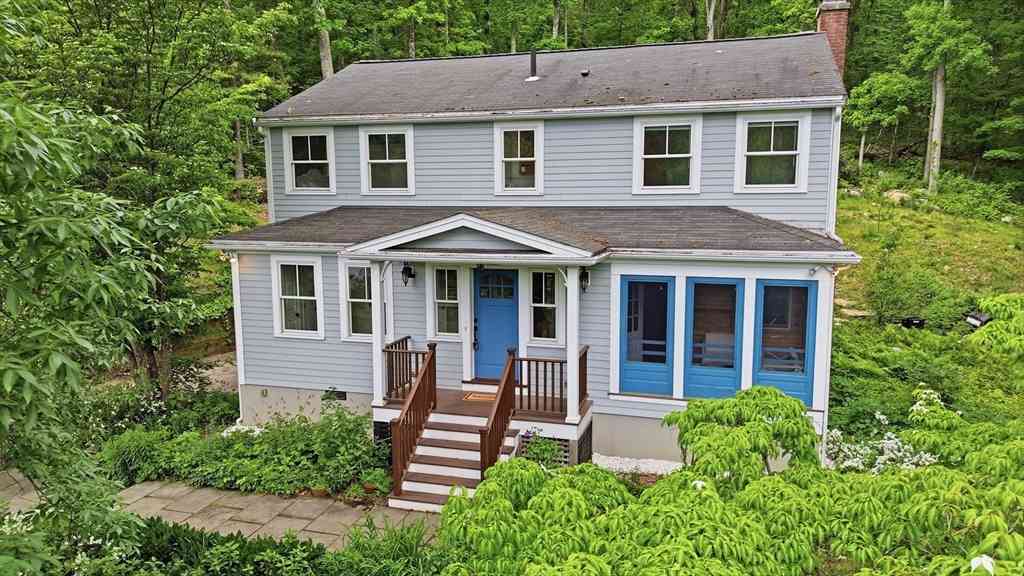Homes For Sale - 39 Ethan Allen Dr.<br/> Middlesex County, Acton, MA 01720