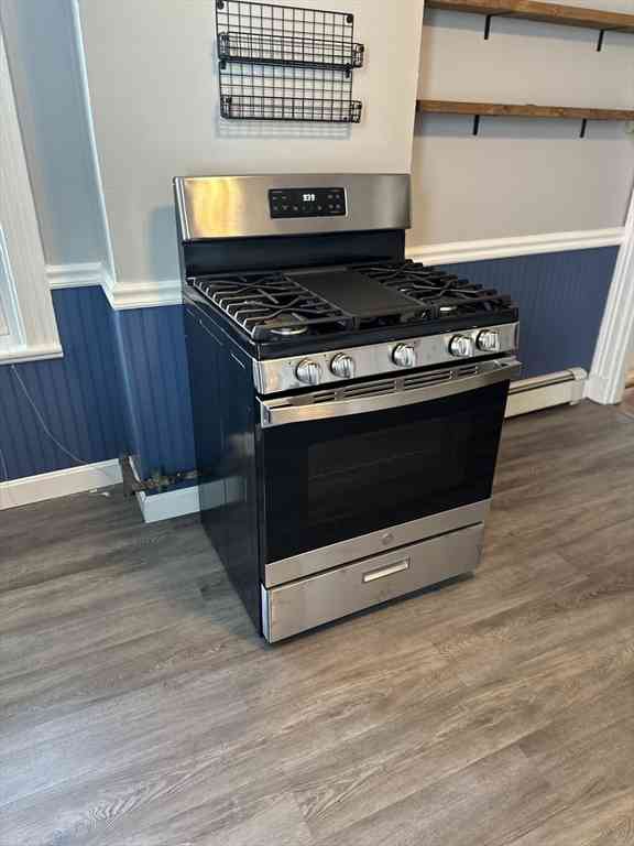 Apartment For Rent - 6 Marine Rd #3<br/> Boston, MA 02127