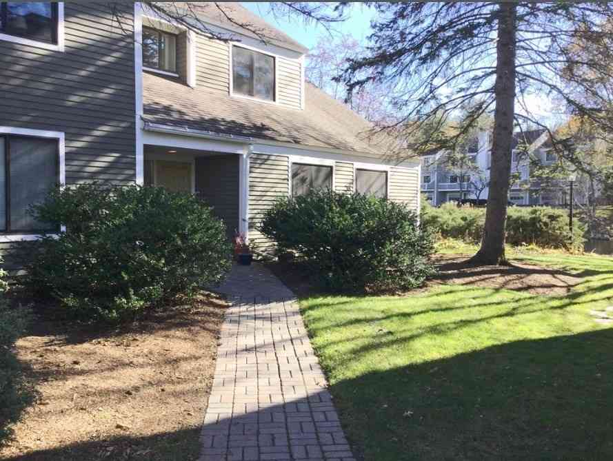 Condo For Rent - 18 Concord Greene #5<br/> Concord, MA 01742