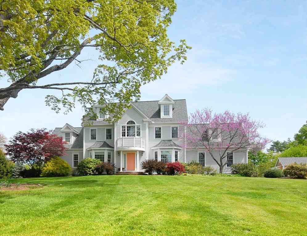 Homes For Sale - 4 Lanes End Rd<br/> Middlesex County, Stow, MA 01776