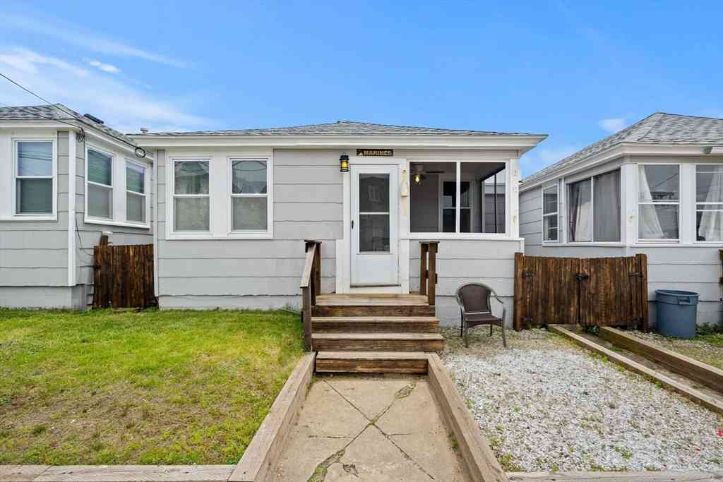 Condo For Sale - 14 Vermont St #B<br/> Salisbury, MA 01952