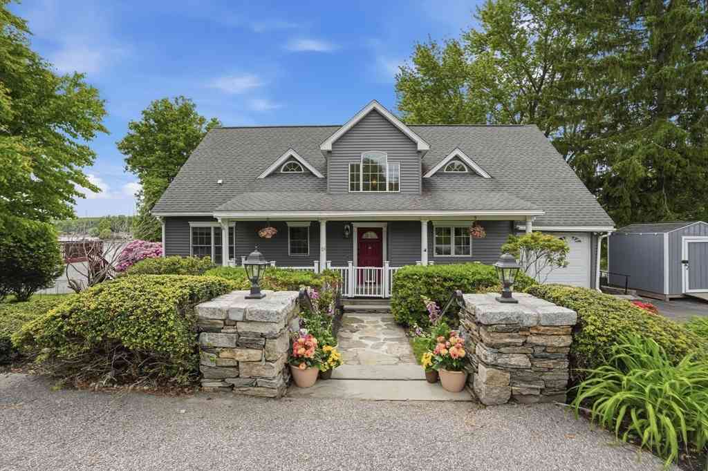 Homes For Sale - 18 Sunset Dr<br/> Worcester County, Millbury, MA 01527